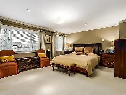 Maple Guesthouse Vancouver Canada