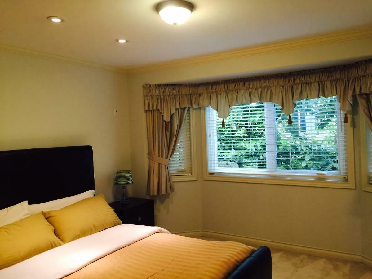 Maple Guesthouse Vancouver Canada